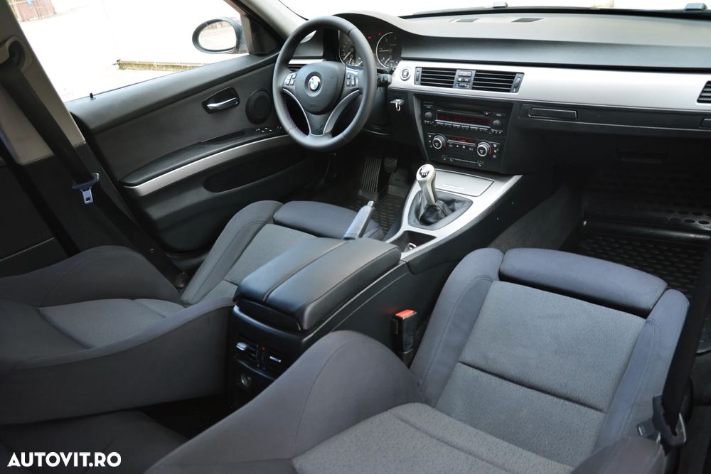 BMW Seria 3 320d DPF - 10
