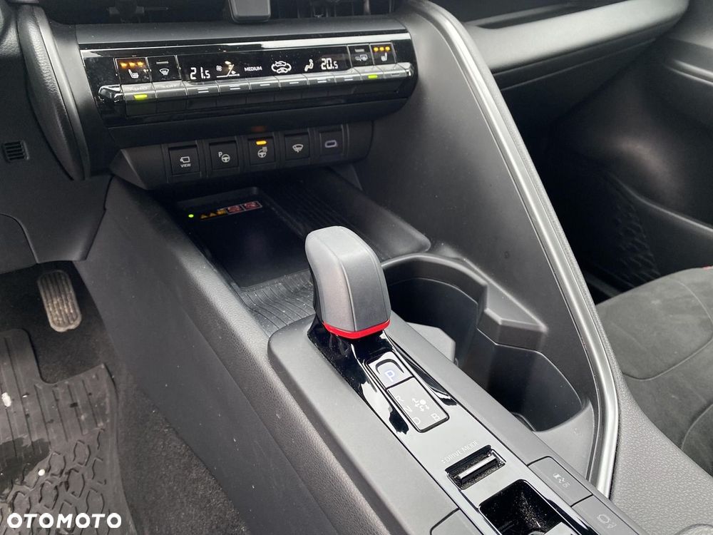 Toyota C-HR - 21