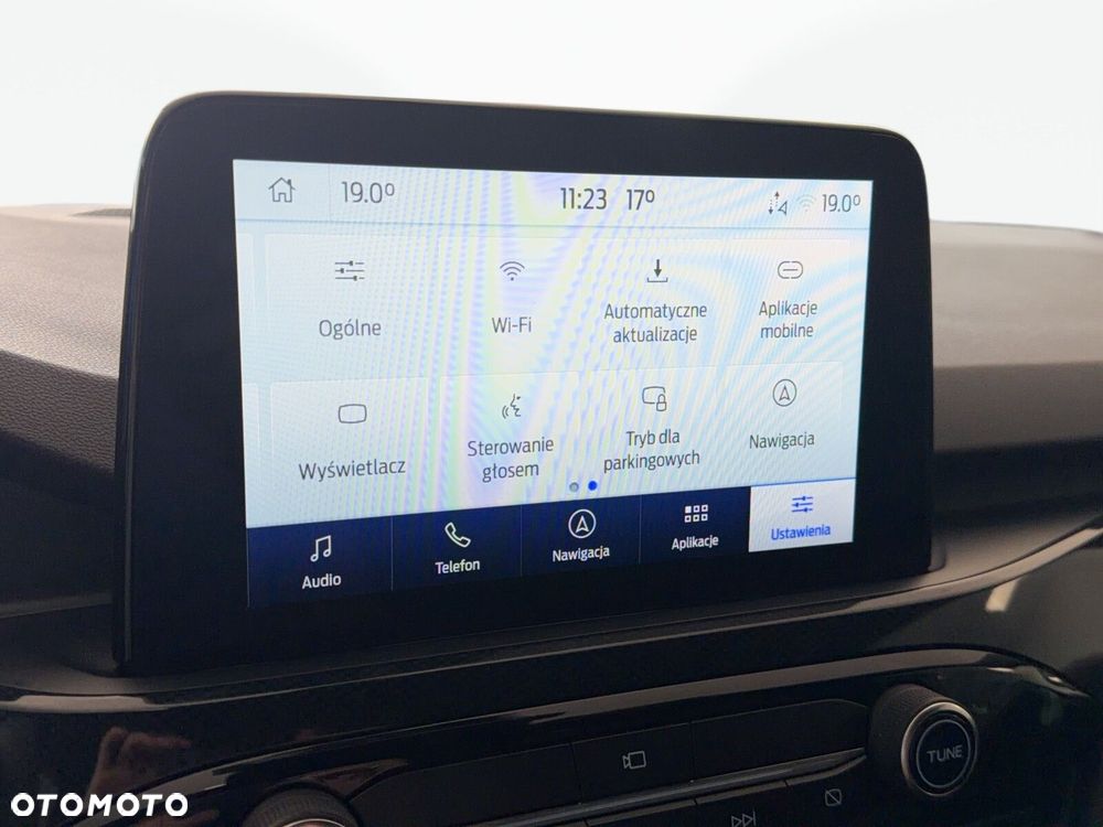 Ford Kuga - 30