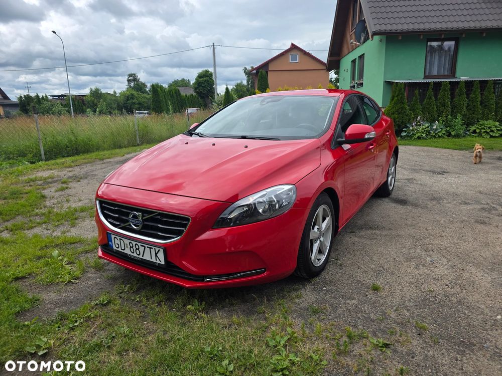 Volvo V40 D4 Drive-E Momentum - 1