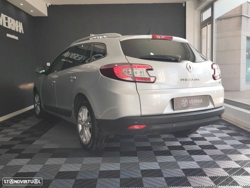 Renault Mégane Sport Tourer 1.5 dCi Luxe CO2 Champion - 12