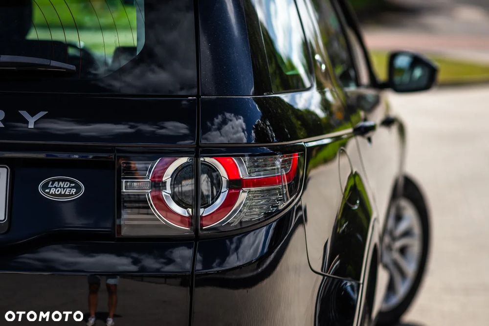 Land Rover Discovery Sport D150 HSE - 13