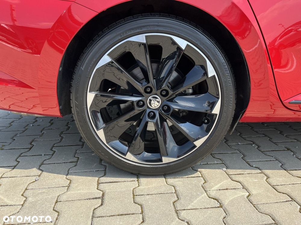 Skoda Superb 2.0 TSI Sportline DSG - 21