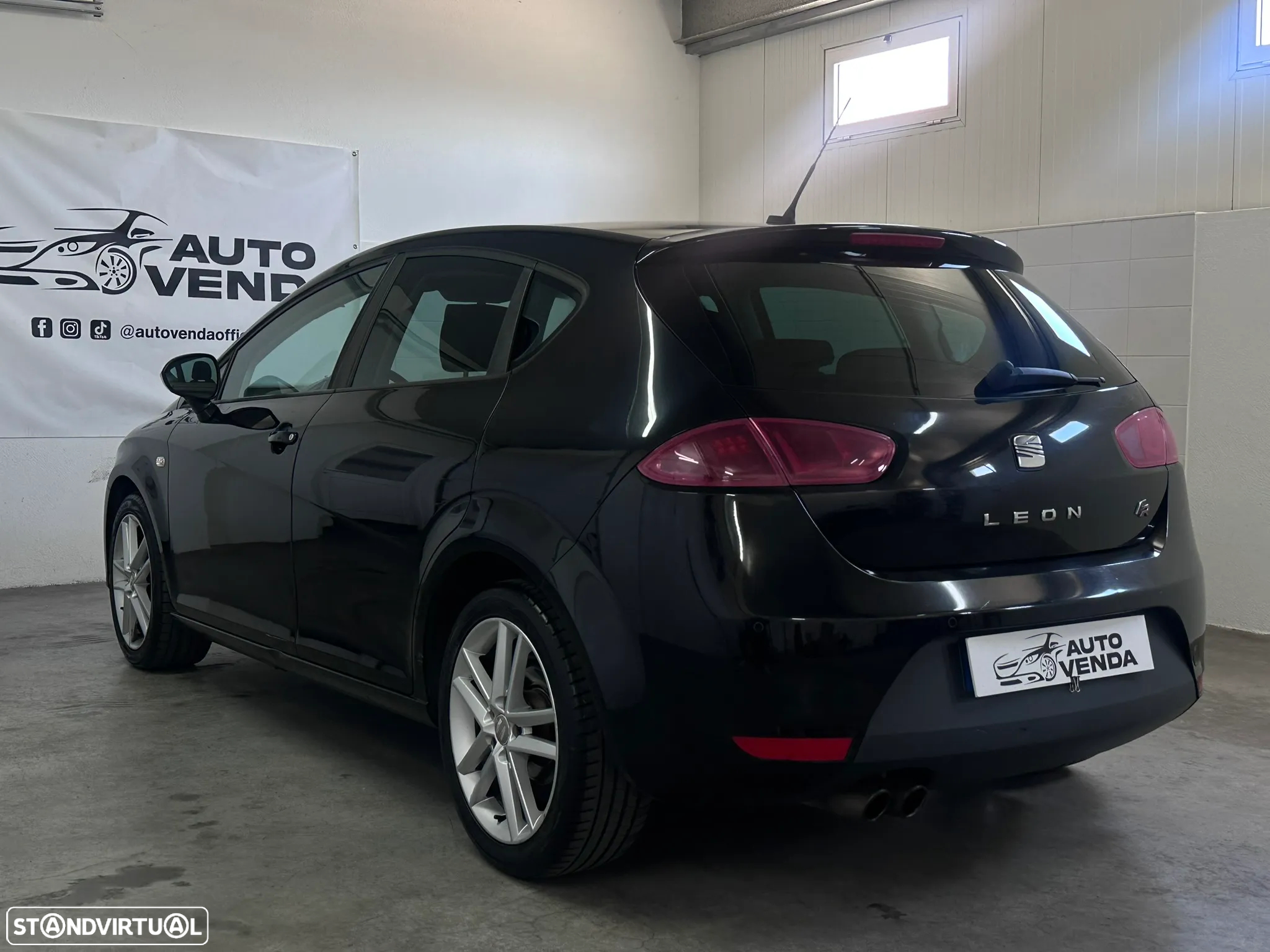 SEAT Leon 2.0 TDI FR DPF - 8