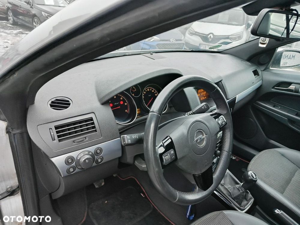 Opel Astra - 15