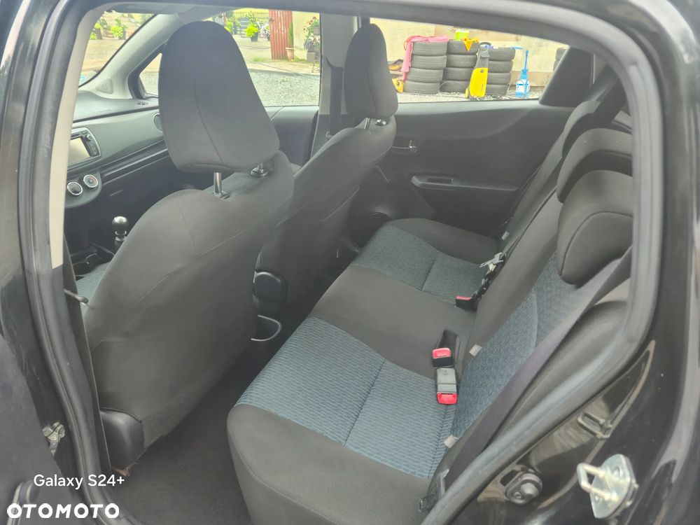 Toyota Yaris 1.33 VVT-i Life - 10