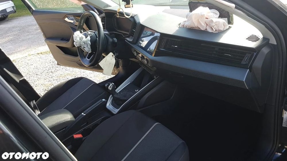 Audi A1 Sportback 30 TFSI S tronic - 11