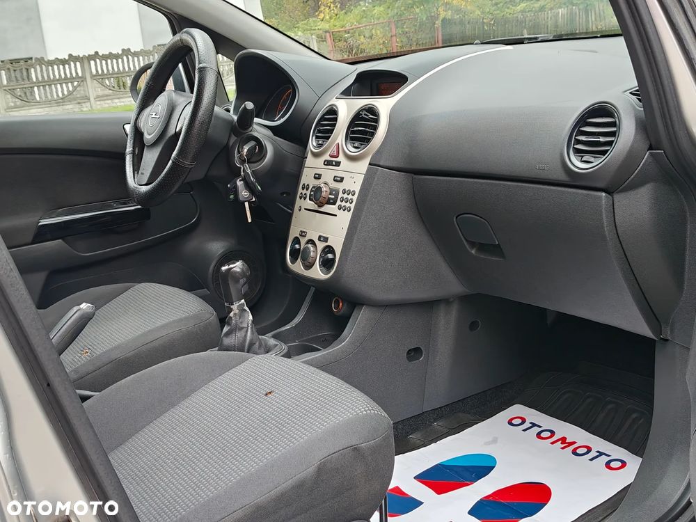 Opel Corsa 1.7 DTI Comfort - 18