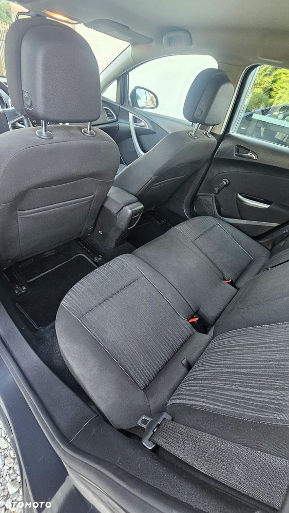 Opel Astra 1.4 T Cosmo - 13
