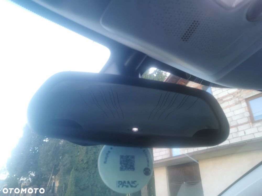 Peugeot 2008 e-HDi FAP 115 STOP & START Allure - 18