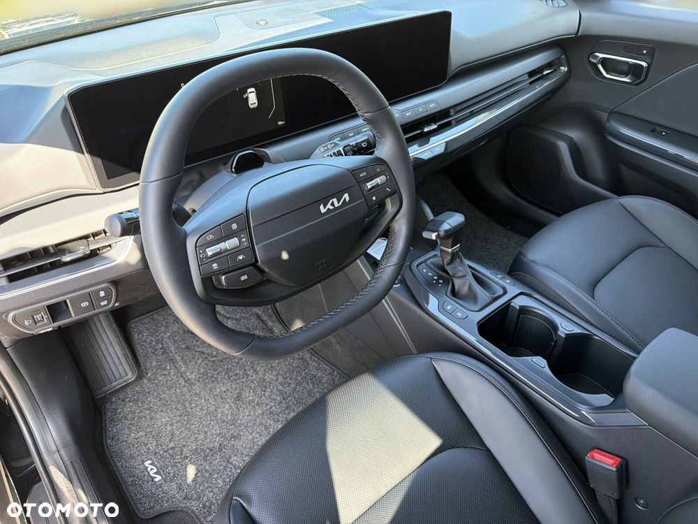 Kia K4 - 10