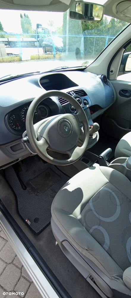 Renault Kangoo 1.6 16V Privilege - 6