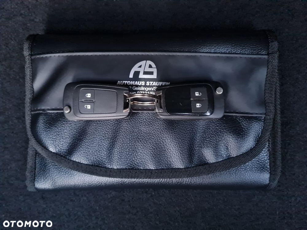 Opel Corsa 1.2 Edition - 30