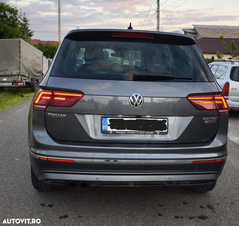 Volkswagen Tiguan 2.0 TDI DSG 4Mot Highline - 9