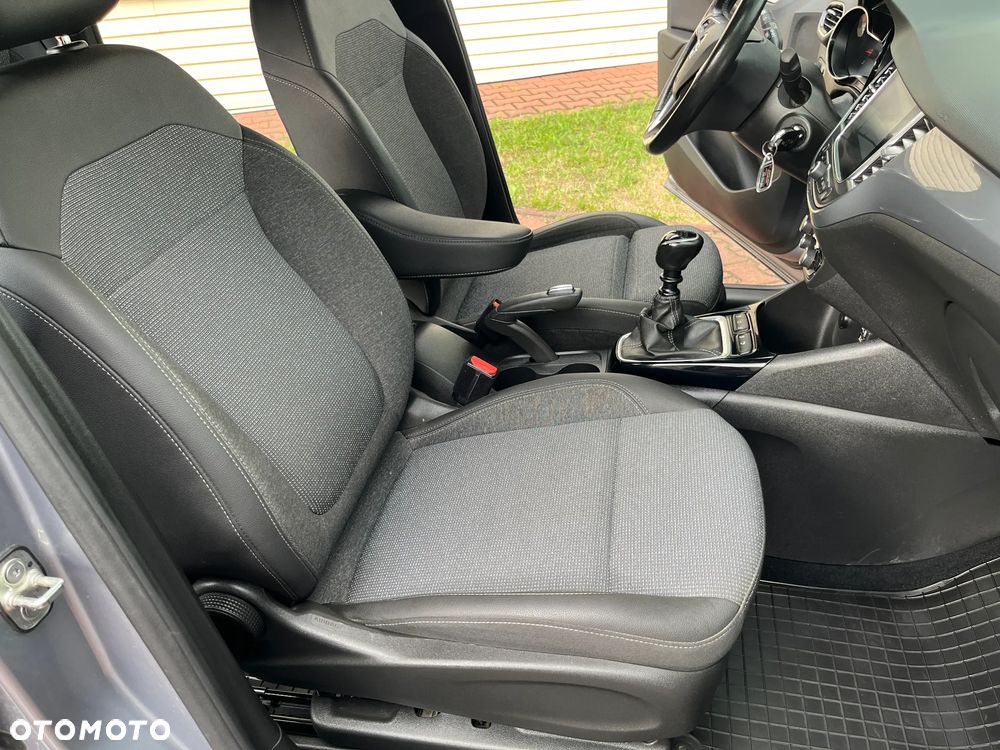 Opel Crossland X - 24