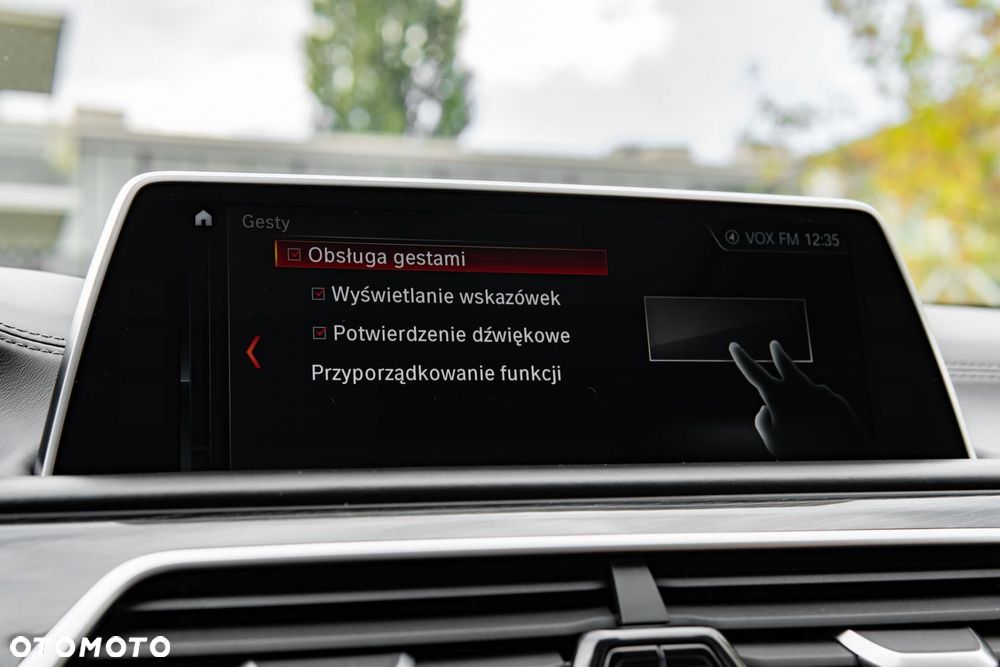 BMW Seria 7 740Li xDrive - 30