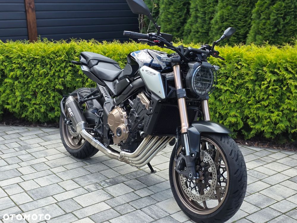 Honda CB - 3