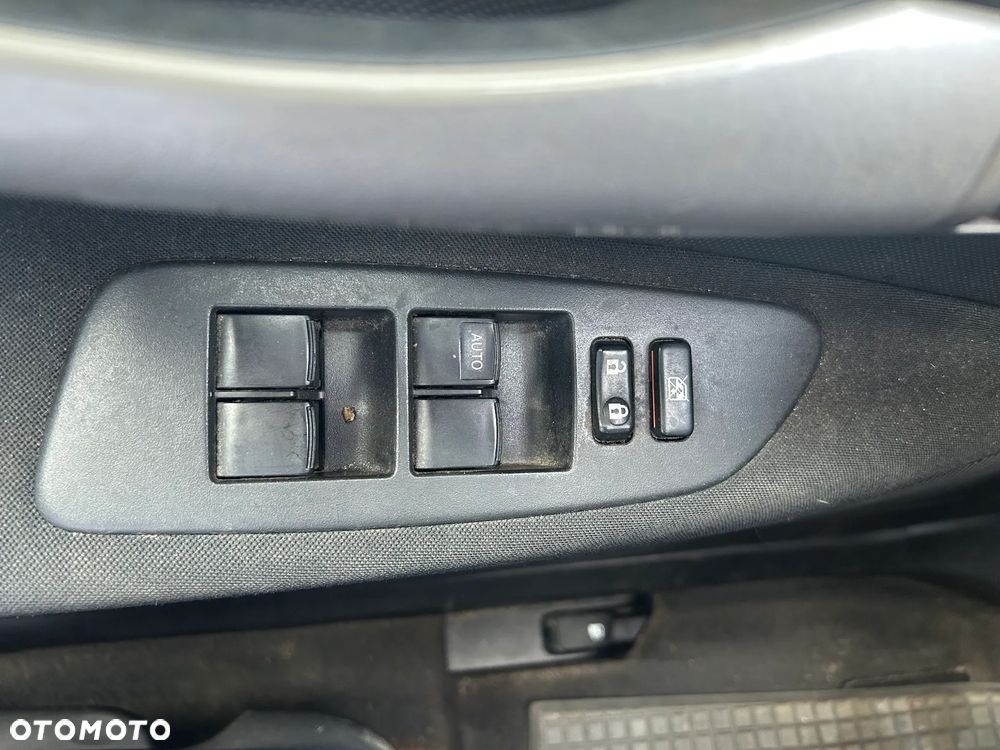 Toyota Auris 1.6 VVT-i Sol - 9
