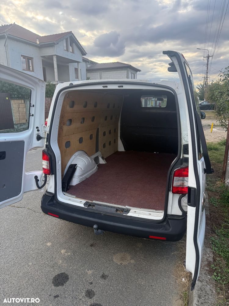 Volkswagen Transporter - 5