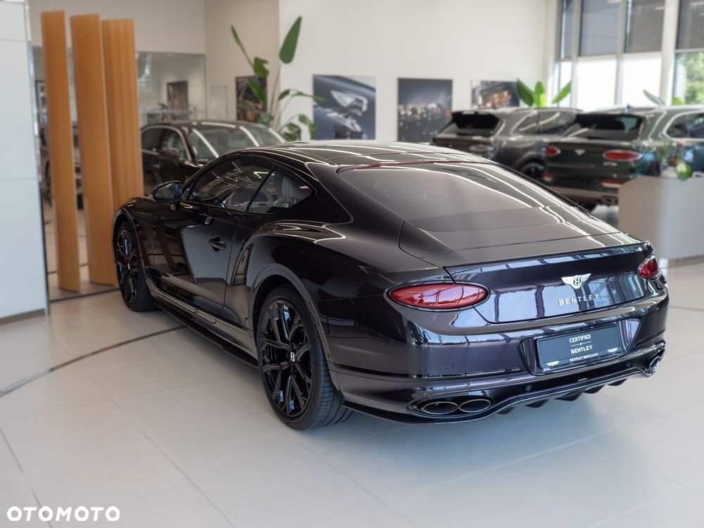 Bentley Continental GT - 11