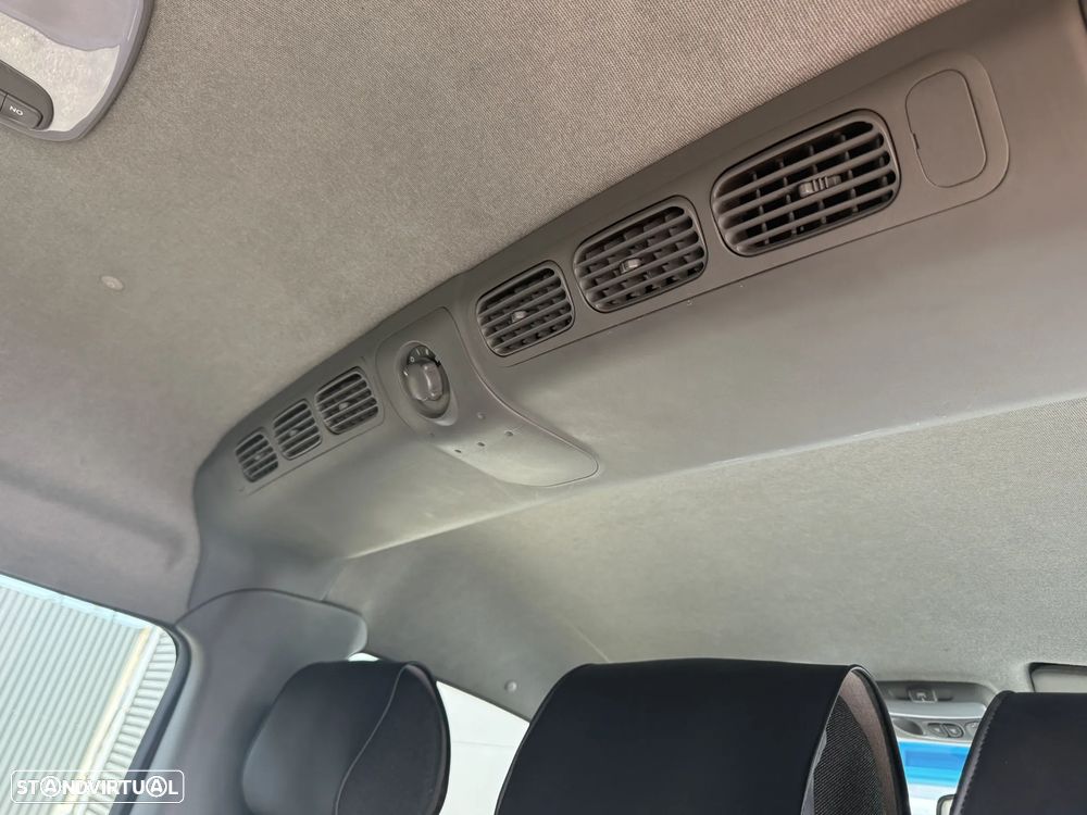 Hyundai H-1 - 18