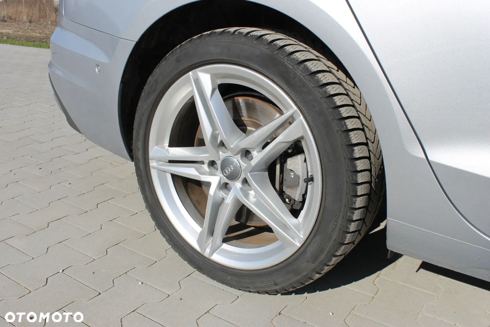 Audi A4 Avant 45 TFSI mHEV Quattro Advanced S tronic - 12