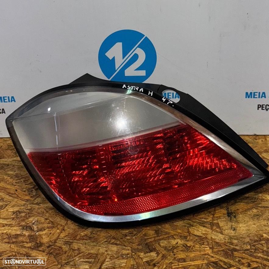 Farolim traseiro esquerdo Opel Astra H 5 portas - 1