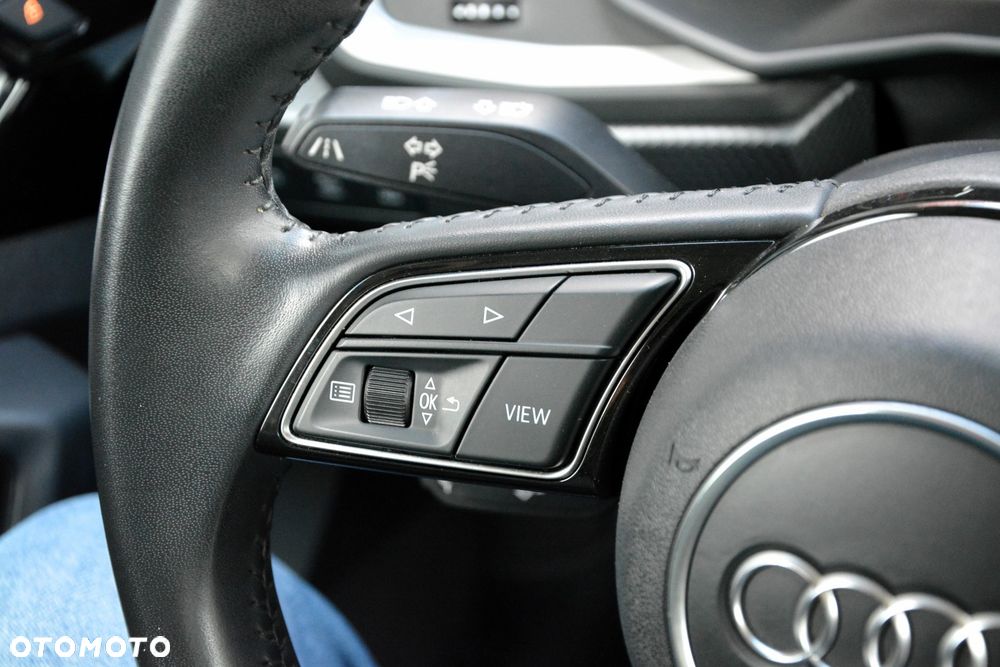 Audi A1 Sportback 35 TFSI S-Line S tronic - 22