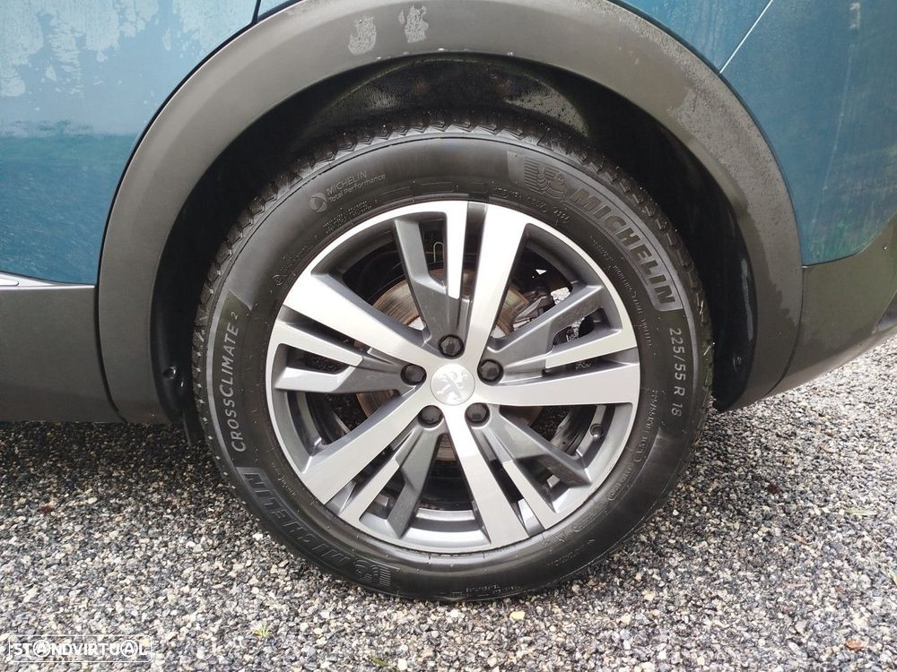 Peugeot 3008 1.6 Hybrid Allure Pack e-EAT8 - 21