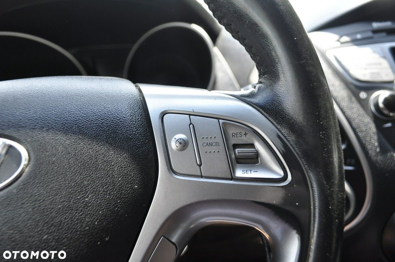 Hyundai ix35 2.0 Premium 2WD - 12
