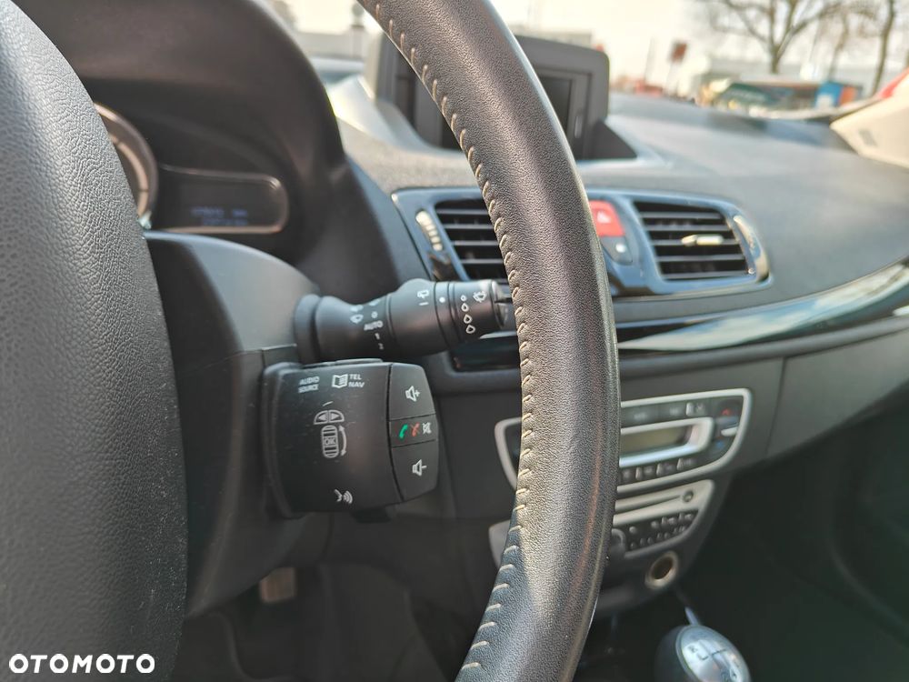 Renault Megane 1.5 dCi Bose Edition - 10