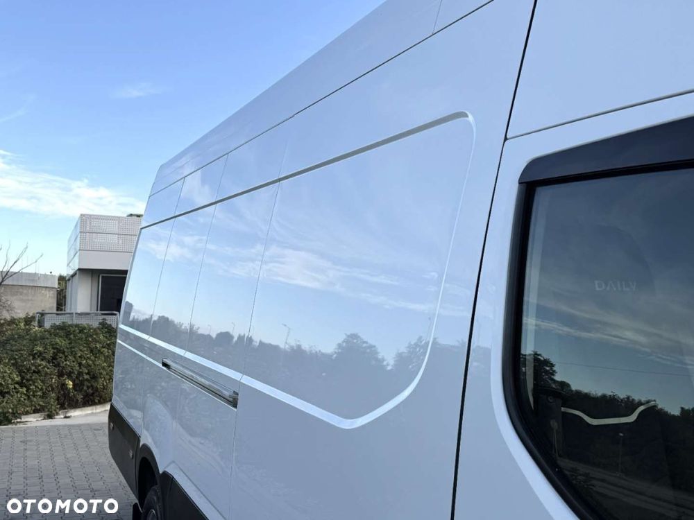 Iveco Daily - 16