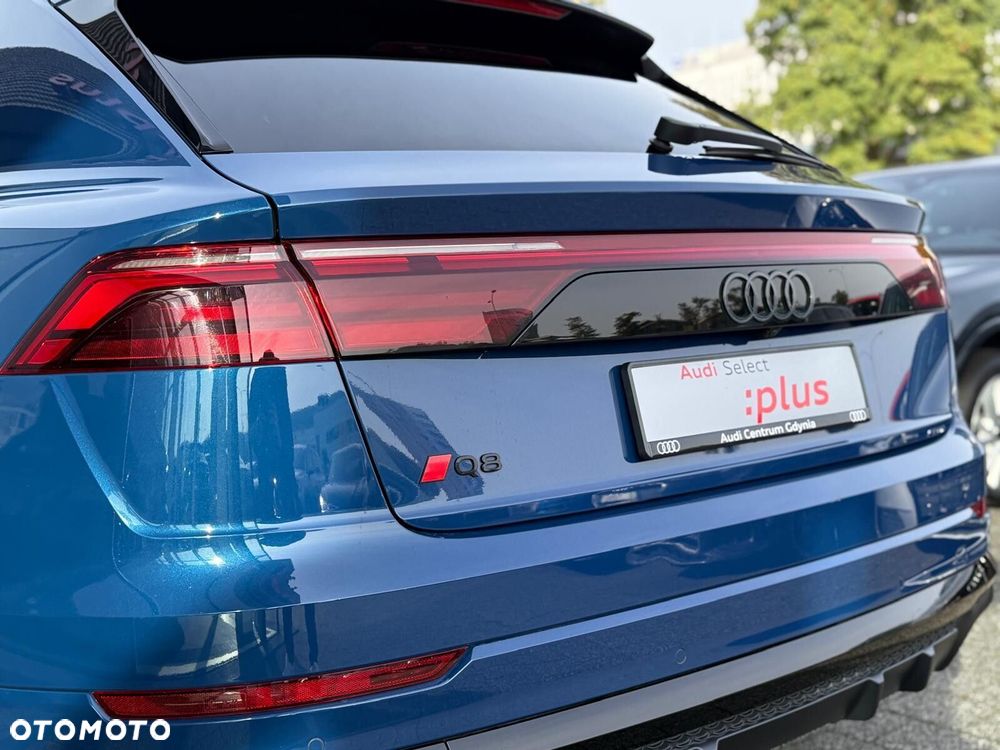 Audi Q8 - 9