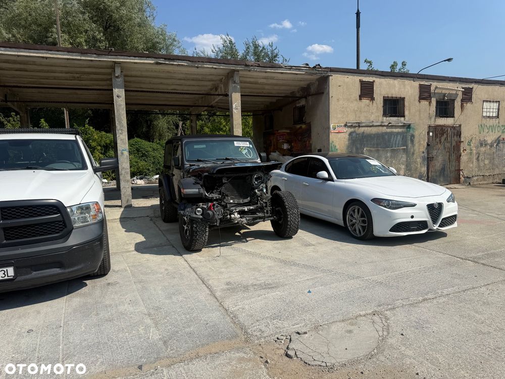Alfa Romeo Giulia 2.0 Turbo 16V AT8-Q4 Veloce Ti - 21