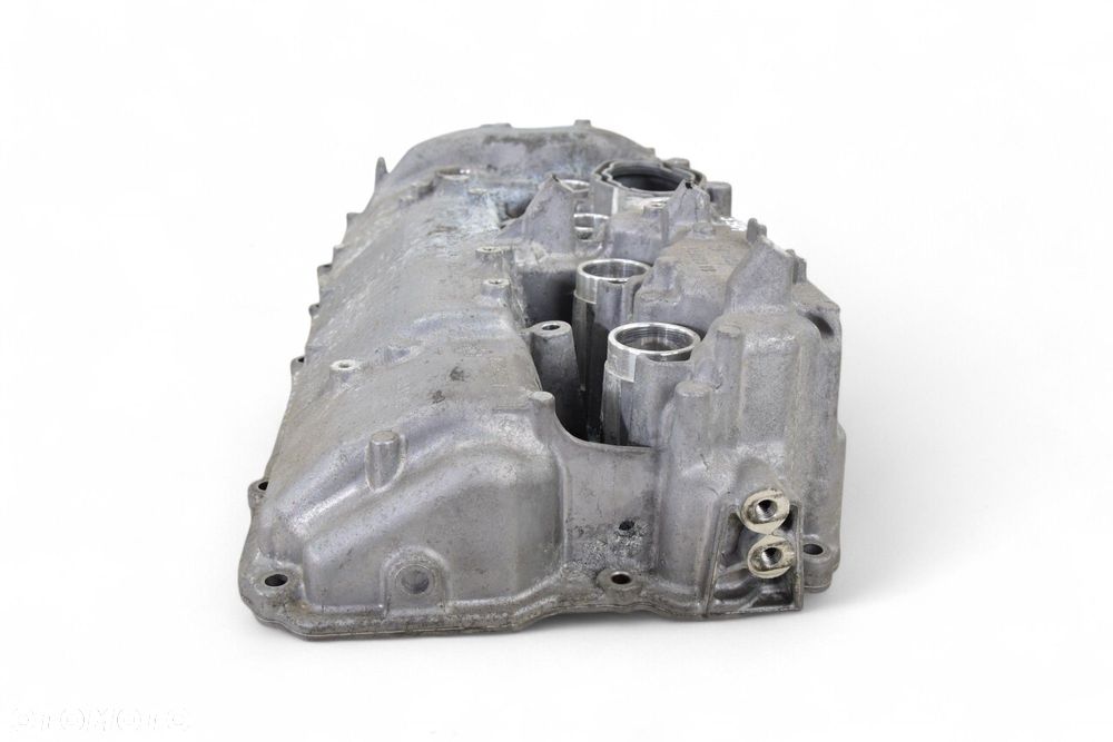 Pokrywa Zaworów Lewa BMW M5 F90 G30 4.4 V8 8601707 - 3