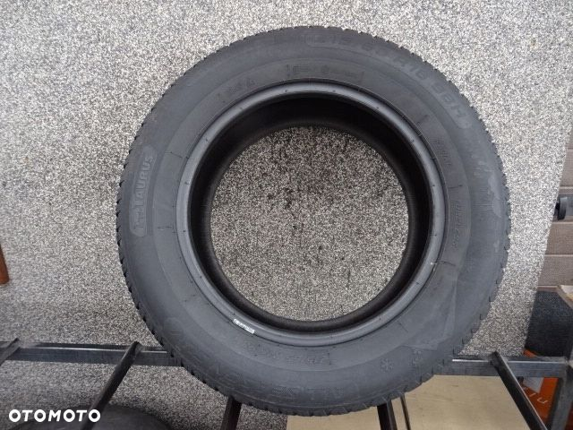 215/65/R16 98H Taurus All season SUV - 5