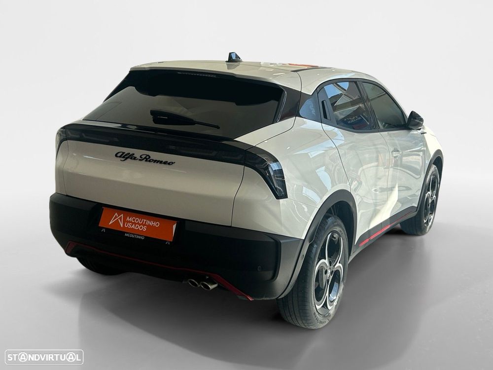 Alfa Romeo Junior 1.2 Speciale eDCT6 - 5