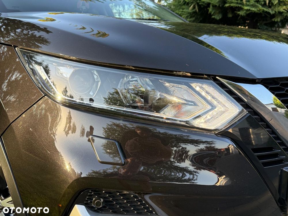 Nissan Qashqai 1.7 dCi Xtronic ALL-MODE 4x4i TEKNA - 9