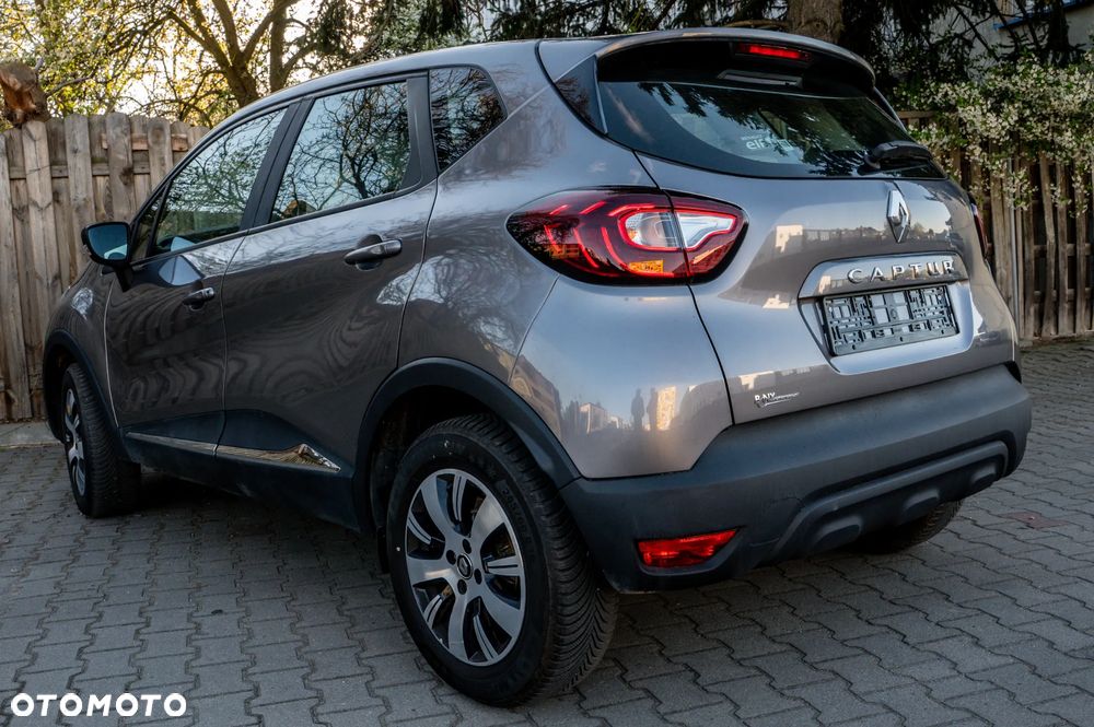 Renault Captur - 26