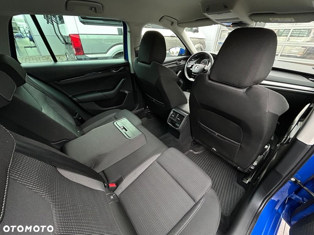 Skoda Octavia 2.0 TDI Ambition - 9