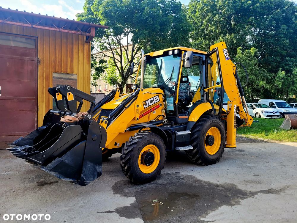 JCB 3CX PLUS, 81kW (109HP) - 1