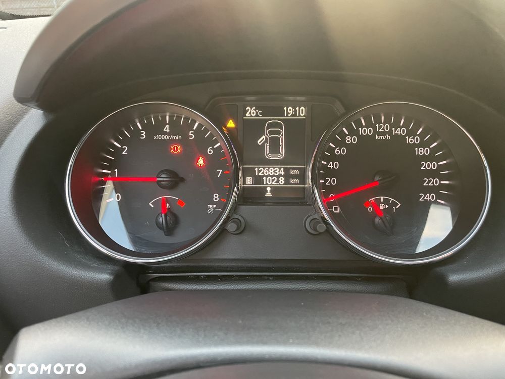 Nissan Qashqai 2.0 Acenta - 17