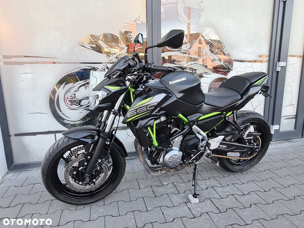 Kawasaki Z 650 - 5