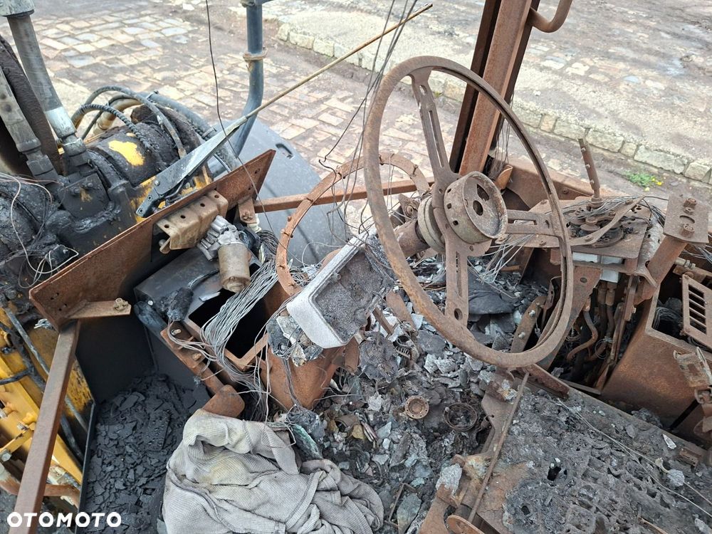 Caterpillar 930H 4X4 - 11