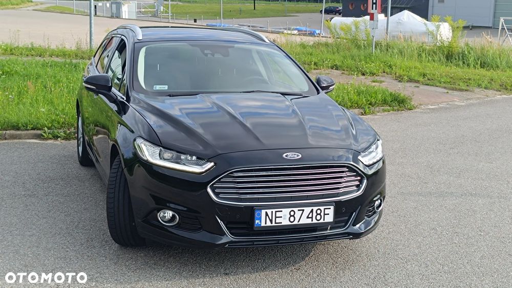 Ford Mondeo 2.0 EcoBoost Titanium - 4