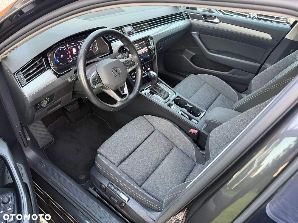 Volkswagen Passat Variant - 5