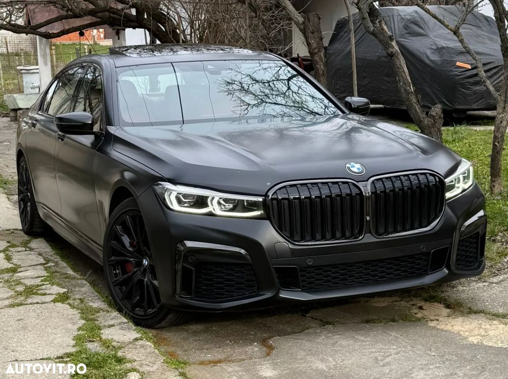 BMW Seria 7 750i xDrive - 1