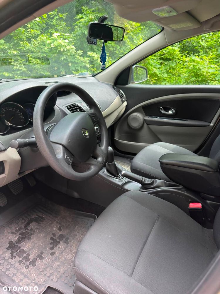 Renault Megane 1.6 16V Style Edition - 23