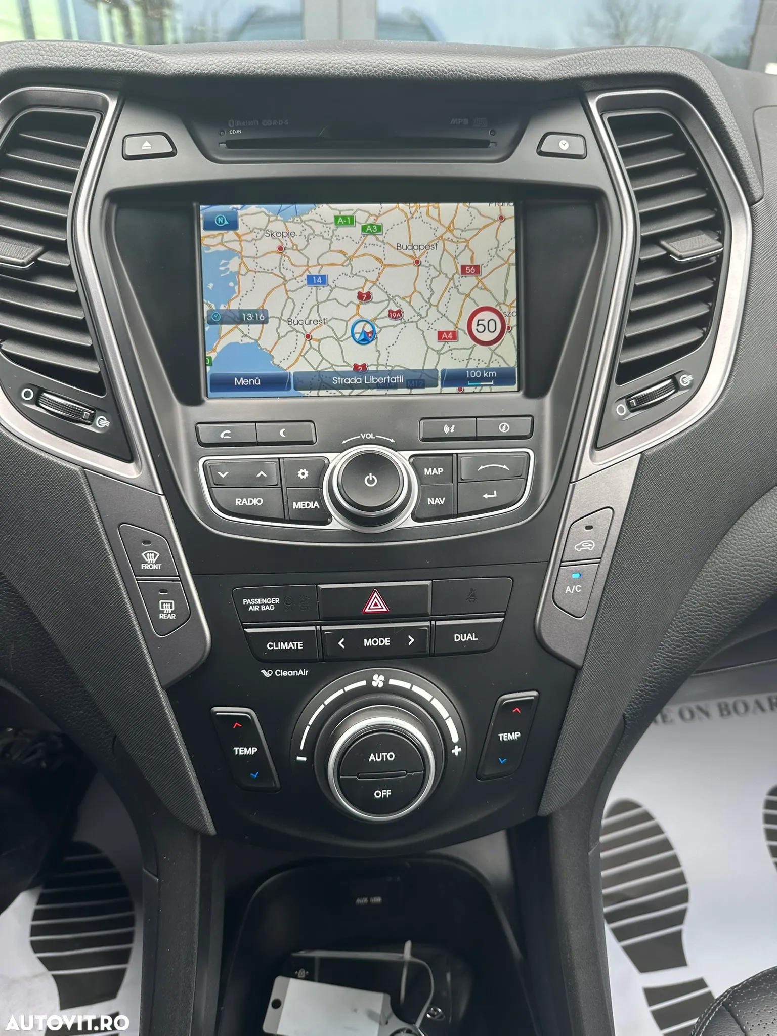 Hyundai Santa Fe 2.2 CRDi 4WD Premium - 36
