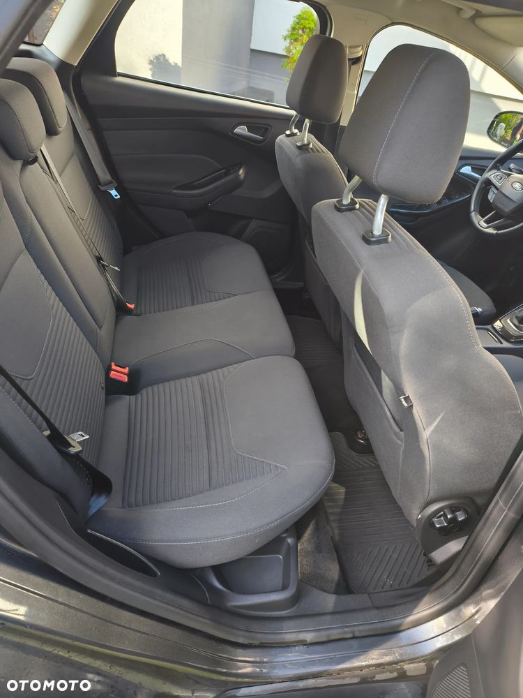 Ford Focus 1.5 TDCi Titanium ASS - 14